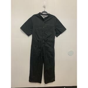 Chic Black Button-Up Jumpsuit